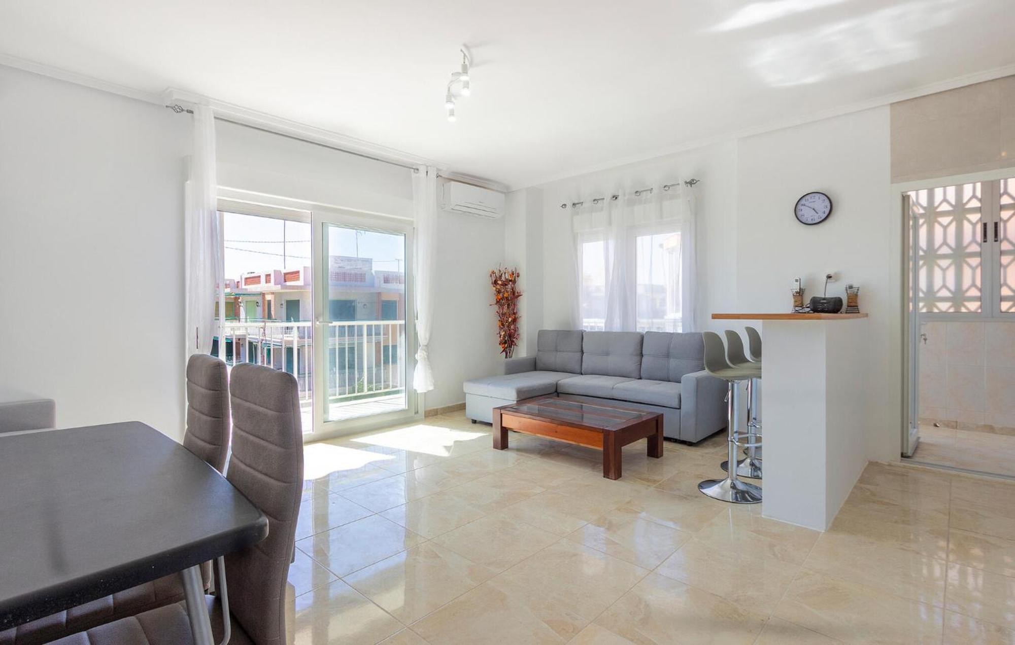 Cozy Apartment In Santa Pola With Kitchen Exterior foto